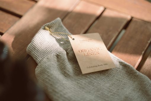 YELLOW BELDI SOUP Jabón suave hidratante + ORGANIC LINEN Guante de hilo orgánico